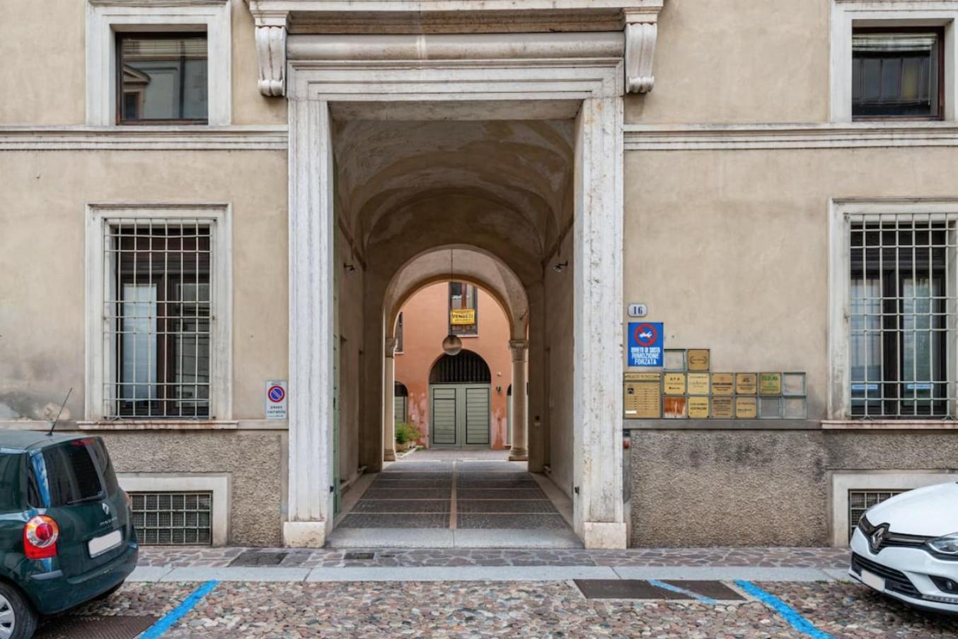 Appartamento Residenza Palazzo Petrozzani Mantova Esterno foto